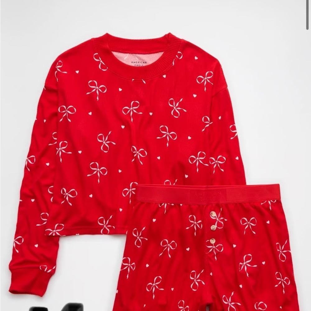 BRAND NEW American Eagle Luxe Plush Pajamas